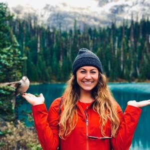 Meet your Posher, Danielle